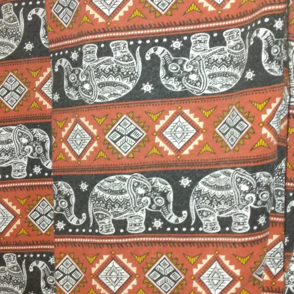 leggings with elephants
